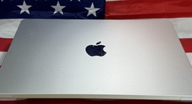 Good
													MacBook Pro Late 2023 (M3) - 14" - Apple M3, Silver, 1 TB, 8 GB, 10-core GPU, photo 1 of 6