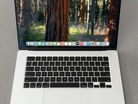 MacBook Air 2024 (M3) - 15"
