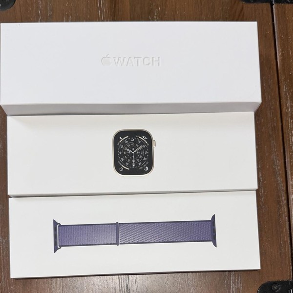 Apple Watch Series 11 46mm - Unlocked, Gold, A3337 - Cellular, Titanium