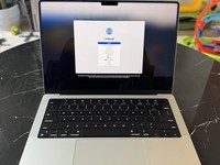MacBook Pro Late 2023 (M3) - 14"