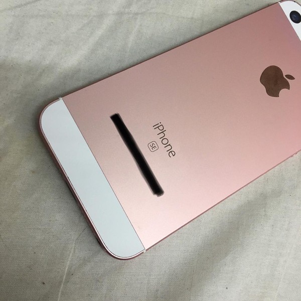 Apple iPhone SE 1st Gen 2016 - Unlocked, 16 GB, Rose Gold, A1662