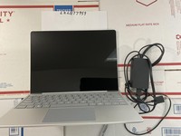 Microsoft Surface Laptop Go