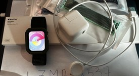 Mint
													Apple Watch Series 4 44mm - Unlocked, Gold, A1976 - Cellular, Aluminum, photo 1 of 7