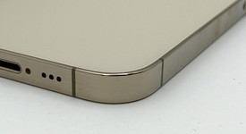 Fair
													Apple iPhone 14 Pro - Unlocked, Gold, 256 GB, A2650, photo 5 of 6