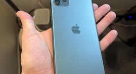 Mint
													Apple iPhone 11 Pro Max - Verizon, Green, 256 GB, A2161, photo 3 of 7