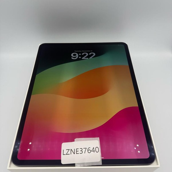 Apple iPad Pro 13 inch (M4) 2024 - Wi-Fi, 256 GB, Black, 8 GB, A2925, Standard Glass