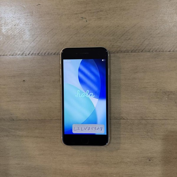 Apple iPhone SE 3rd Gen 2022 - Unlocked, 64 GB, Starlight, A2595