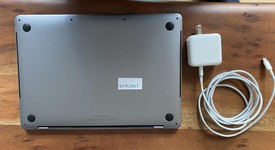 Good
													MacBook Pro 2016 (With Touch Bar) - 13" - Gray, 256 GB, 8 GB, photo 6 of 6