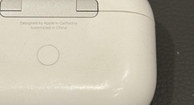Used
													Apple AirPods Pro 1st Gen - Wireless Case, photo 2 of 4