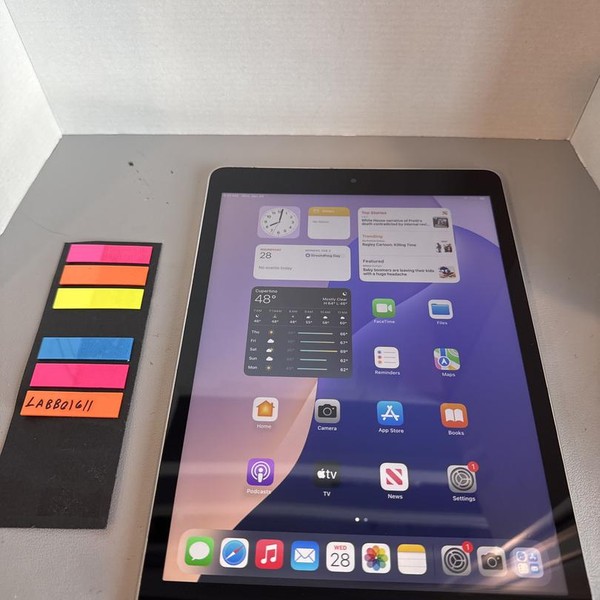 Apple iPad 9th Gen - Wi-Fi, Silver, 64 GB, A2602