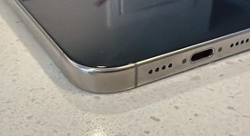 Good
													Apple iPhone 16 Pro Max - Unlocked, Natural, 256 GB, A3084, photo 3 of 10