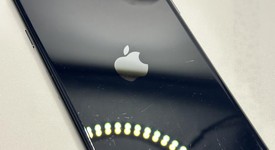 Good
													Apple iPhone SE 3rd Gen 2022 - Unlocked, Midnight, 128 GB, A2595, photo 2 of 7