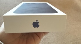 New
													Apple iPhone 17 Pro Max - Unlocked, Deep Blue, 256 GB, A3257, photo 5 of 6