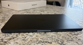 Mint
													MacBook Air 2022 (M2) - 13" - Apple M2, Midnight, 256 GB, 8 GB, photo 4 of 17