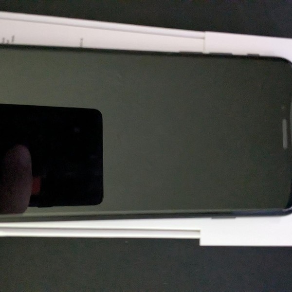 Apple iPhone SE 2nd Gen 2020 - Unlocked, 64 GB, Black, A2275