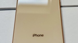 Fair
													Apple iPhone 8 - AT&T, Gold, 64 GB, A1905, GSM, photo 2 of 4