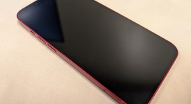 Good
													Apple iPhone 13 - Verizon, Red, 128 GB, A2482, photo 2 of 5
