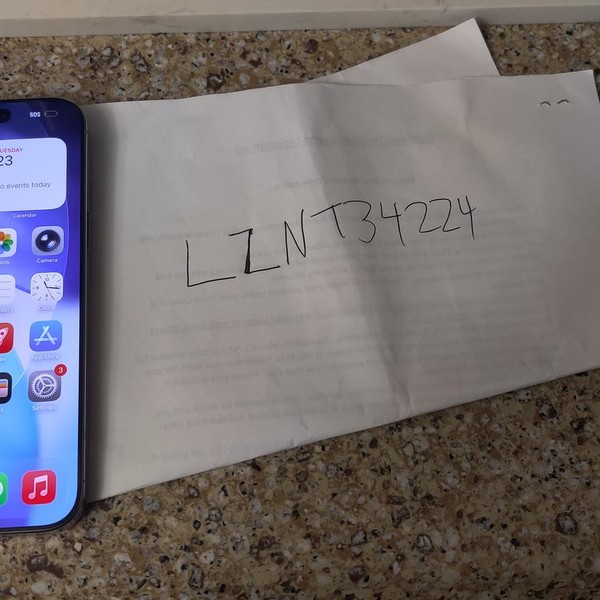 Apple iPhone 16 Pro Max - Unlocked, 256 GB, Natural, A3084