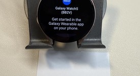 Good
													Samsung Galaxy Watch5 - Unlocked, Gold, 40mm, photo 6 of 6