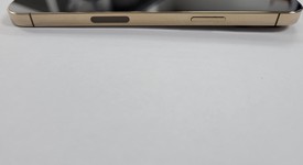 Mint
													Apple iPhone 13 Pro Max - Verizon, Gold, 512 GB, A2484, photo 5 of 6