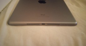 Good
													Apple iPad 6th Gen - Wi-Fi, Gray, 128 GB, A1893, photo 5 of 8