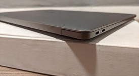 Fair
													MacBook Air 2018 - 13" - I5, Gray, 512 GB, 16 GB, photo 5 of 17