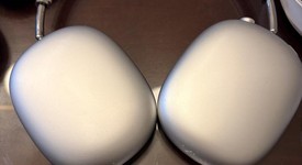 Used
													Apple AirPods Max - Silver, photo 3 of 7