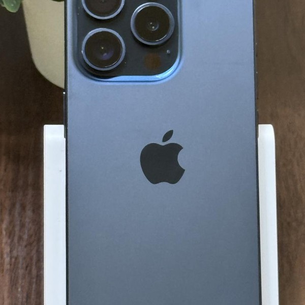 Apple iPhone 15 Pro - Unlocked, 256 GB, Blue, A2848