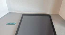 Good
													Apple iPad 9th Gen - Unlocked, Gray, 64 GB, A2603, photo 2 of 6