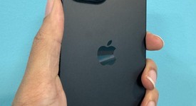 Mint
													Apple iPhone 15 - Unlocked, Black, 128 GB, A2846, photo 2 of 6