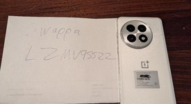 Mint
													OnePlus 13 - Unlocked, Arctic Dawn, 512 GB, 16 GB, photo 3 of 7