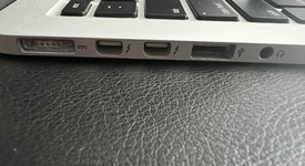 Mint
													MacBook Pro 2015 (Retina) - 13" - Silver, 512 GB, 8 GB, photo 2 of 9