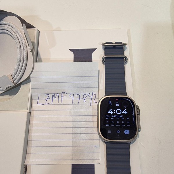 Apple Watch Ultra 3 49mm - Unlocked, Natural, A3281