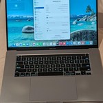 Good MacBook Pro 2019 - 16 inch - 1 TB, Gray, 32 GB, Intel Core i7