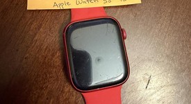 Fair
													Apple Watch Series 8 45mm - Red, A2771 - GPS, Aluminum, photo 1 of 8