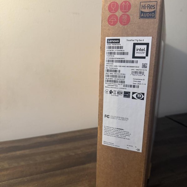 ThinkPad T1g (Gen 8) - 2 TB, 64 GB, Intel Core Ultra 9