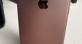 Good
													Apple iPhone 7 - Unlocked, Rose Gold, 32 GB, A1778, GSM, photo 2 of 9