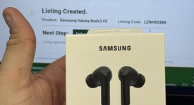 New
													Samsung Galaxy Buds3 FE - Black, photo 1 of 3