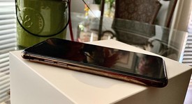 Mint
													Apple iPhone Xs - Unlocked, Gold, 256 GB, A1920, photo 5 of 12