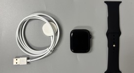 Good
													Apple Watch Series 9 45mm - Midnight, A2980 - GPS, Aluminum, photo 1 of 3