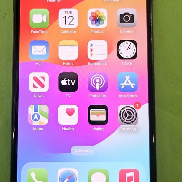 Apple iPhone Xs Max - Unlocked, 256 GB, Gray, A1921