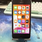 Good Apple iPhone SE 1st Gen 2016 - Unlocked, 16 GB, Grey, A1662
