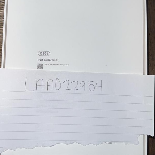 Apple iPad 11th Gen - Wi-Fi, 128 GB, Yellow, A3354