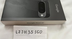New
													Google Pixel 10 - Unlocked, Obsidian, 128 GB, GLBW0, photo 4 of 7