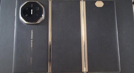 Mint
													Huawei Mate XT Ultimate - Unlocked Non-US, Black, 512 GB, 16 GB, photo 3 of 11