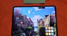 Fair
													Honor Magic V2 - Unlocked Non-US, Black, 512 GB, 16 GB, photo 2 of 12