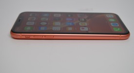 Good
													Apple iPhone Xr - Unlocked, Coral, 64 GB, A1984, photo 5 of 11