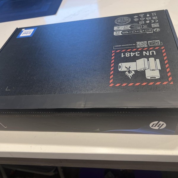 HP Omnibook Laptop
