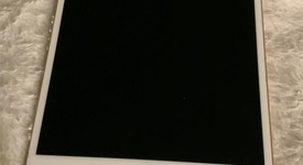 Good
													Apple iPad Air 3rd Gen - Wi-Fi, Gold, 64 GB, photo 2 of 16