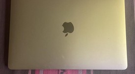 Good
													MacBook Air 2020 - 13" - I5, Gold, 512 GB, 8 GB, photo 4 of 6